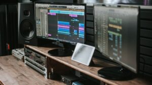 RevTech Software Selling Strategy Maximizing Success in the Competitive Market